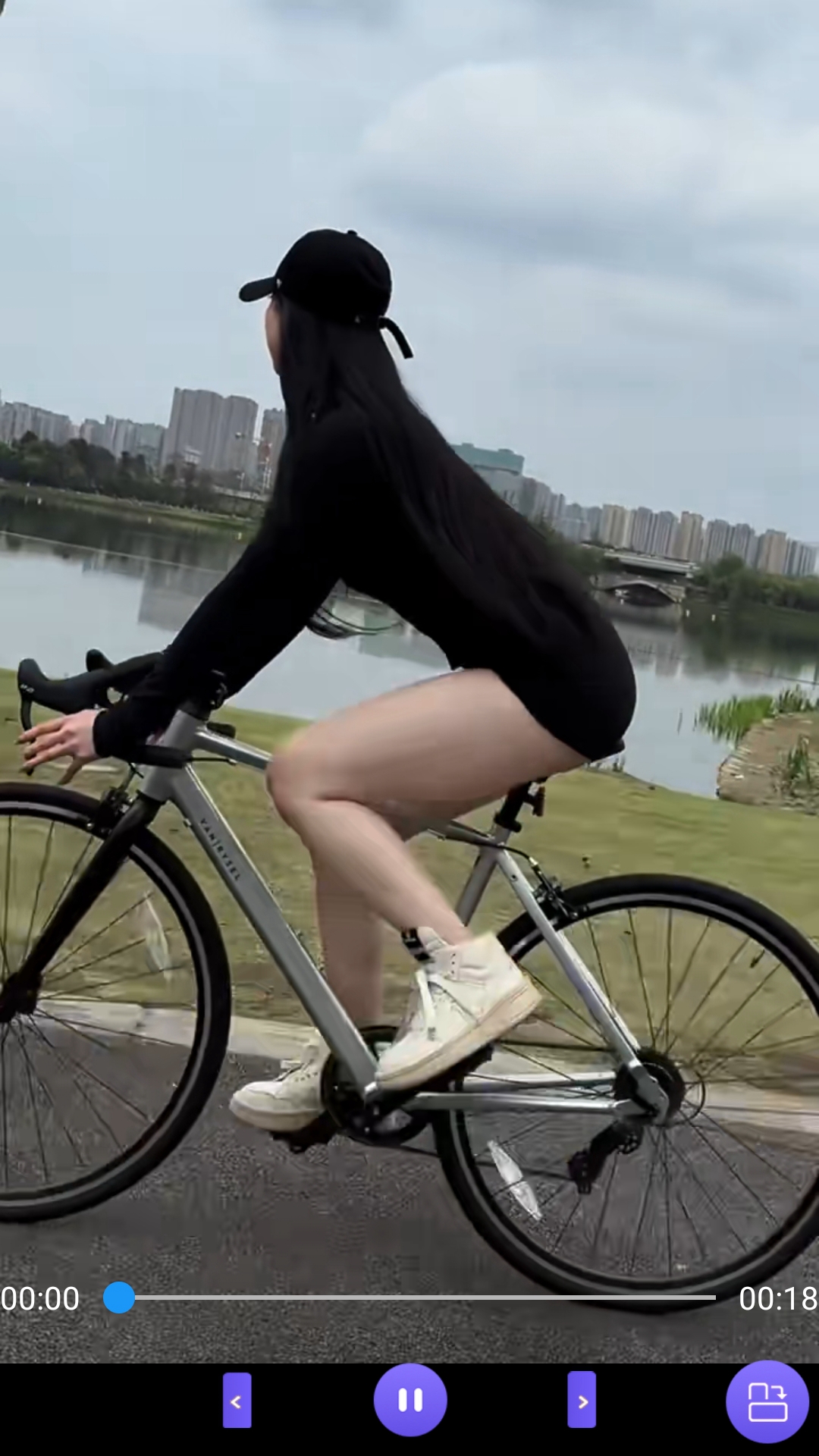 祝福老师学校辉煌的句子有哪些截图